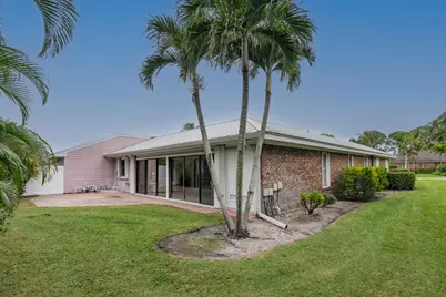 2918 SE Fairway W #13, Stuart, FL 34997 - Photo 30