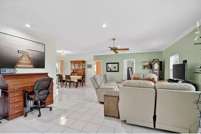224 Orange Tree Drive, Atlantis, FL 33462 - Photo 18