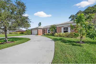 224 Orange Tree Drive, Atlantis, FL 33462 - Photo 4