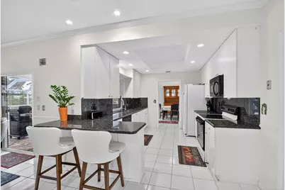 224 Orange Tree Drive, Atlantis, FL 33462 - Photo 32