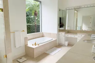 1494 N Lake Wy, Palm Beach, FL 33480 - Photo 10