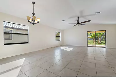 3 S Granada Lane, Port Saint Lucie, FL 34952 - Photo 8