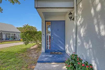 241 NW 15th Street, Boca Raton, FL 33432 - Photo 4