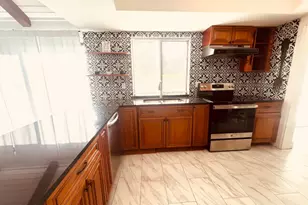 241 NW 15th St, Boca Raton, FL 33432 - Photo 12