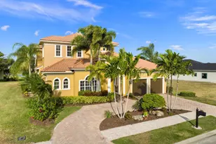 113 SE Via Verona, Port Saint Lucie, FL 34984 - Photo 6