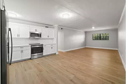 324 Southwind Drive #15, North Palm Beach, FL 33408 - Photo 2