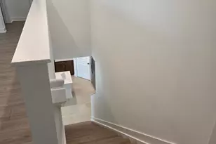 8831 SW Kanner Oaks Dr, Stuart, FL 34997 - Photo 8