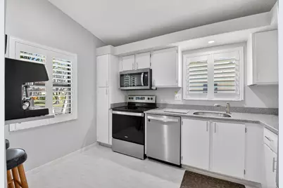 8188 Sweetbriar Way, Boca Raton, FL 33496 - Photo 12