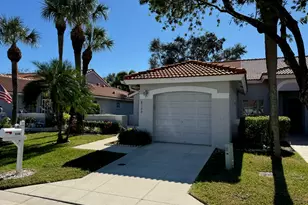 8100 Summer Shores Dr, Delray Beach, FL 33446 - Photo 4