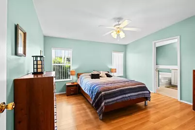 8162 13th Hole Drive, Port Saint Lucie, FL 34952 - Photo 18