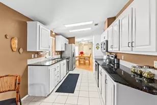 8162 13th Hole Dr, Port Saint Lucie, FL 34952 - Photo 12