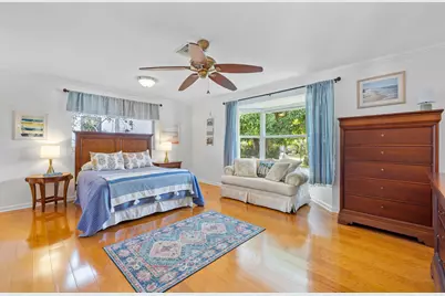 925 Cypress Drive, Delray Beach, FL 33483 - Photo 10