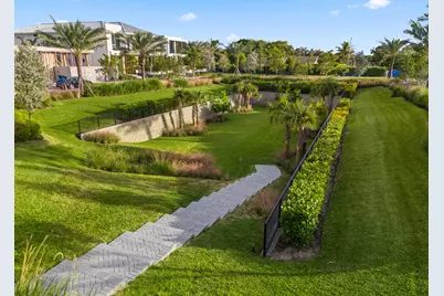 300 Grove Place, Delray Beach, FL 33444 - Photo 12