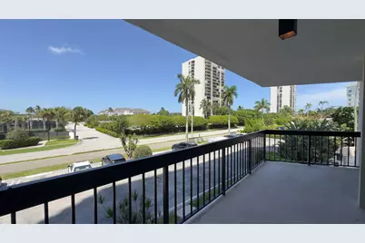 2425 Presidential Way #203, West Palm Beach, FL 33401 - Photo 24
