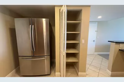 2425 Presidential Way #203, West Palm Beach, FL 33401 - Photo 6