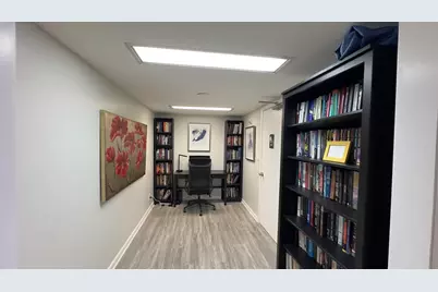 2425 Presidential Way #203, West Palm Beach, FL 33401 - Photo 32