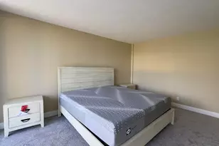 2425 Presidential Way, West Palm Beach, FL 33401 - Photo 12