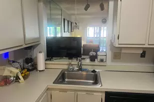 2208 S Cypress Bend Dr, Pompano Beach, FL 33069 - Photo 32