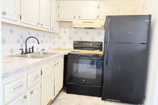 237 Northampton L, West Palm Beach, FL 33417 - Photo 8