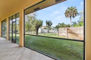 9353 Rodeo Dr, Lake Worth, FL 33467 - Photo 2