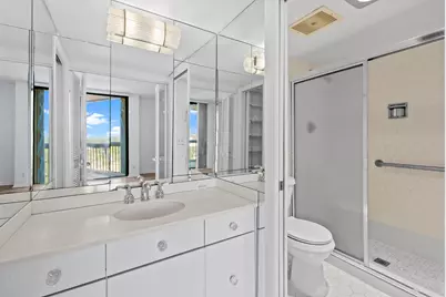 2425 Presidential Way #801, West Palm Beach, FL 33401 - Photo 20