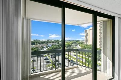 2425 Presidential Way #801, West Palm Beach, FL 33401 - Photo 30