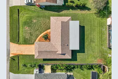 943 SE Brookedge Avenue E, Port Saint Lucie, FL 34983 - Photo 38