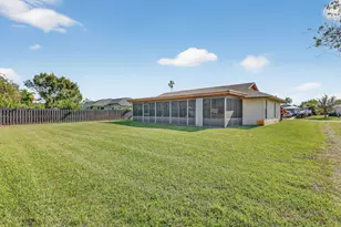 943 SE Brookedge Ave E, Port Saint Lucie, FL 34983 - Photo 30