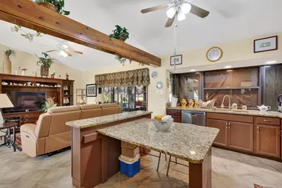 943 SE Brookedge Avenue E, Port Saint Lucie, FL 34983 - Photo 8