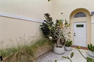 1045 SE 6th Ave, Dania Beach, FL 33004 - Photo 4