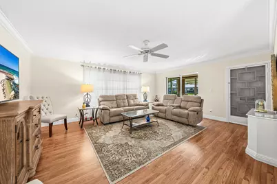 175 High Point Terrace E #D, Delray Beach, FL 33445 - Photo 4