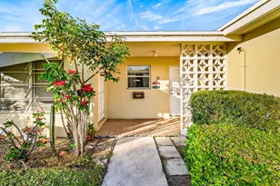 175 High Point Terrace E, Delray Beach, FL 33445 - Photo 2