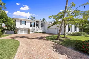 54 S Sewalls Point Rd, Sewalls Point, FL 34996 - Photo 1