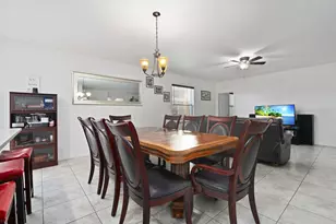 1414 SW Crest Ave, Port Saint Lucie, FL 34953 - Photo 10