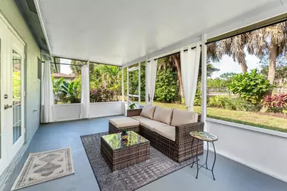 5418 Club Circle, Haverhill, FL 33415 - Photo 4