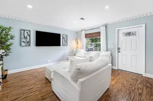 5418 Club Cir, Haverhill, FL 33415 - Photo 12