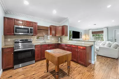 5418 Club Circle, Haverhill, FL 33415 - Photo 2