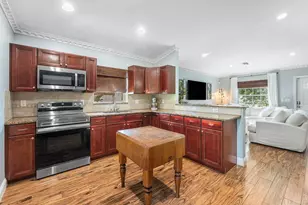 5418 Club Cir, Haverhill, FL 33415 - Photo 2