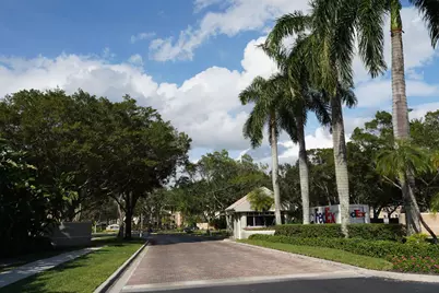 10245 SW 16th Court, Pembroke Pines, FL 33025 - Photo 12