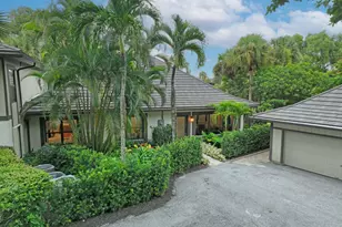 2735 Polo Island Dr, Wellington, FL 33414 - Photo 2