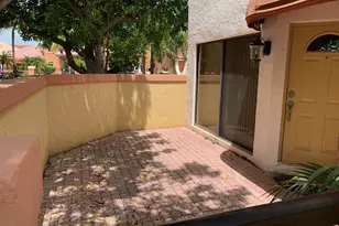 49 Uno Lago Dr, Juno Beach, FL 33408 - Photo 2