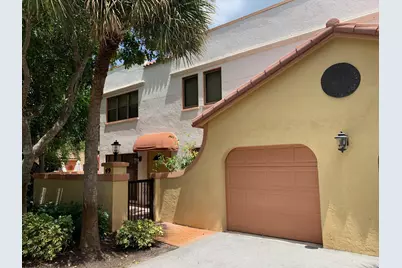 49 Uno Lago Drive, Juno Beach, FL 33408 - Photo 1