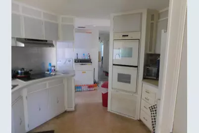 27 SE Gorda Way, Port Saint Lucie, FL 34952 - Photo 4