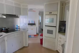 27 SE Gorda Way, Port Saint Lucie, FL 34952 - Photo 4