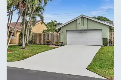 1045 NW 18th Avenue, Delray Beach, FL 33445 - Photo 22