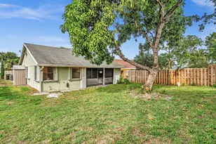 1045 NW 18th Ave, Delray Beach, FL 33445 - Photo 2