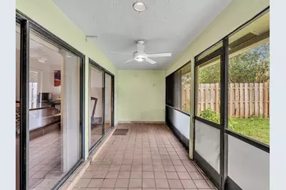 1045 NW 18th Avenue, Delray Beach, FL 33445 - Photo 20