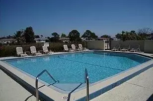 698 SW Veronica Ave, Port Saint Lucie, FL 34953 - Photo 12