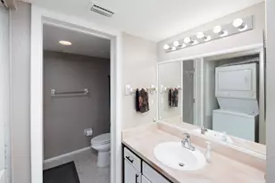 1673 SE Green Acres Cir, Port Saint Lucie, FL 34952 - Photo 16