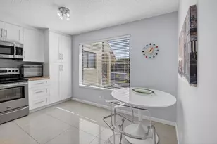 5673 Fairway Park Dr, Boynton Beach, FL 33437 - Photo 10